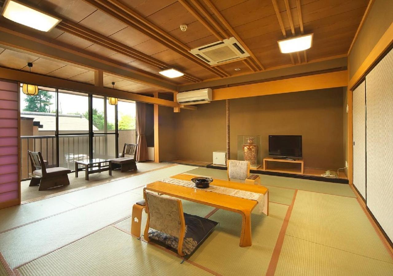 Meitei No Yado Hotel Koshien Fuefuki Екстер'єр фото